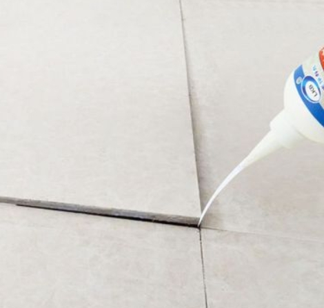通辽市瓷砖空鼓维修公司分享卫生间瓷砖脱落的原因可能有以下几点